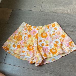 Colorful flower print flowy shorts